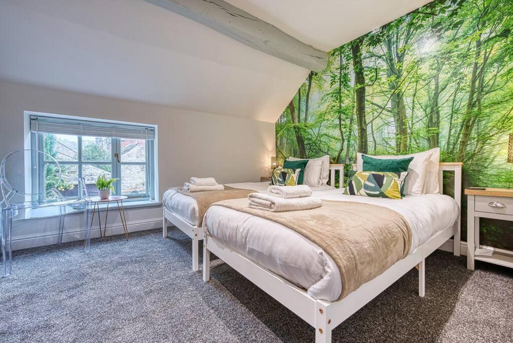 Delightful Two-Bedroom Cottage In The Heart Of Bakewell Exterior photo